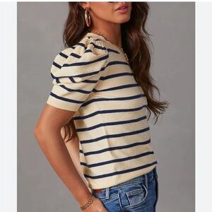 Dokotoo - Cream and Black Striped Short Sleeve Knit Top with